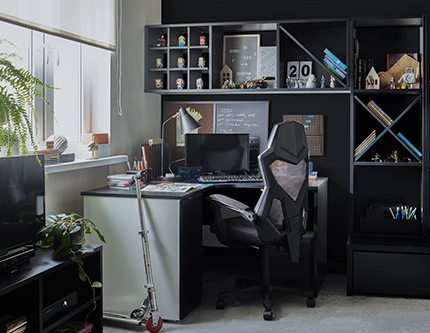 Compact Corner Office
